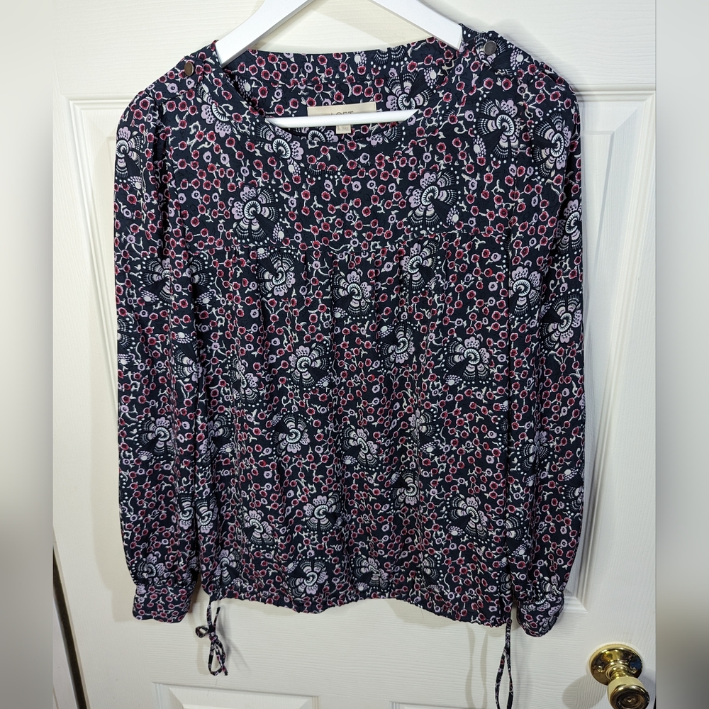 Loft Women's blue and Pink floral print blouse with long sleeves size XS